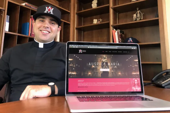 Seminarian for the Diocese of Fall River, Massachusetts, John Garabedian launched his new website, "Auspice Maria," on July 16, in order to answer to the "New Evangelization")